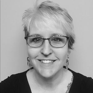 Meet your Posher, Lynn